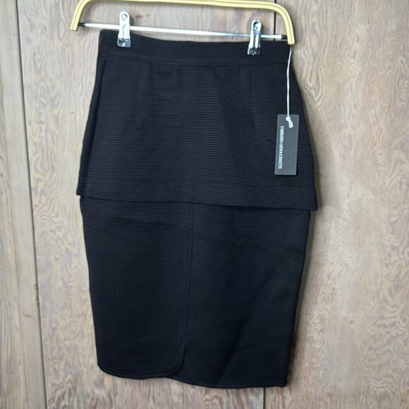 Vintage NWT Umberto Ginocchietti Midi Black Skirt - Picture 2 of 7